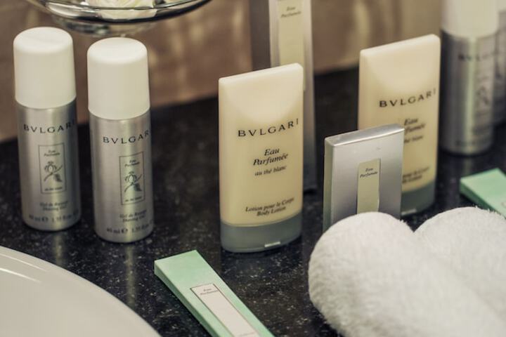 Room amenity