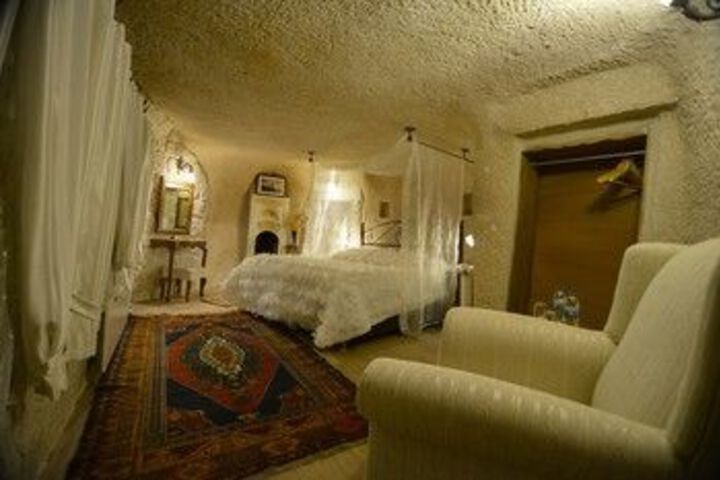 Room 14 of 40