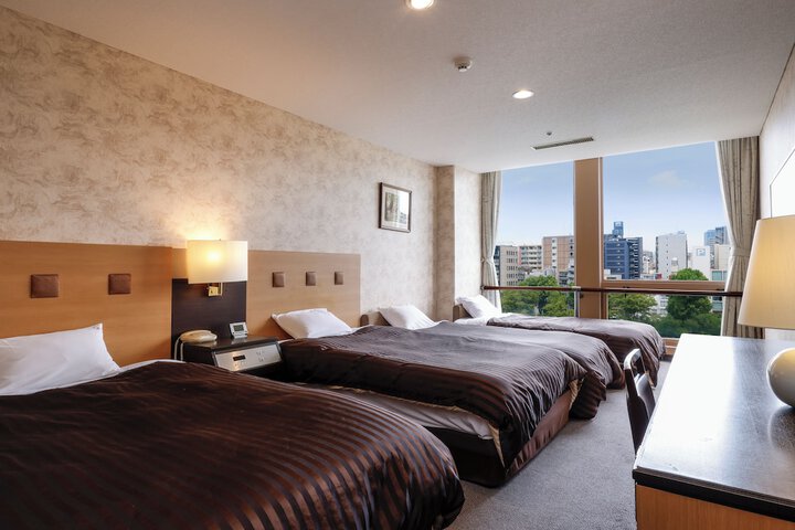 Room 10 of 53
