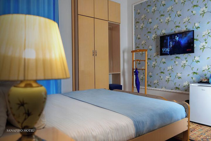 Room 20 of 81