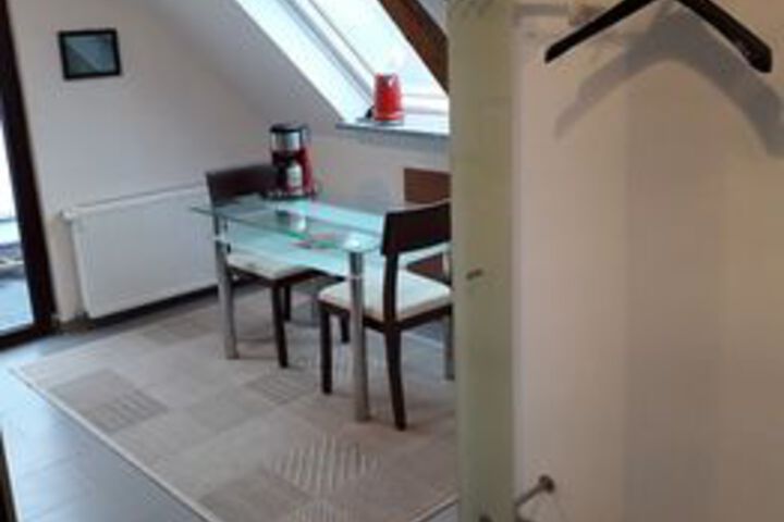 Room 21 of 54