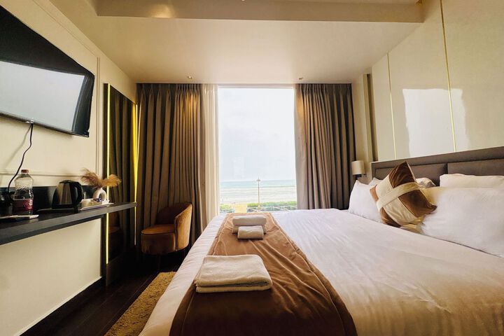 Room 21 of 55