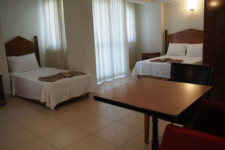 Room 8 of 85