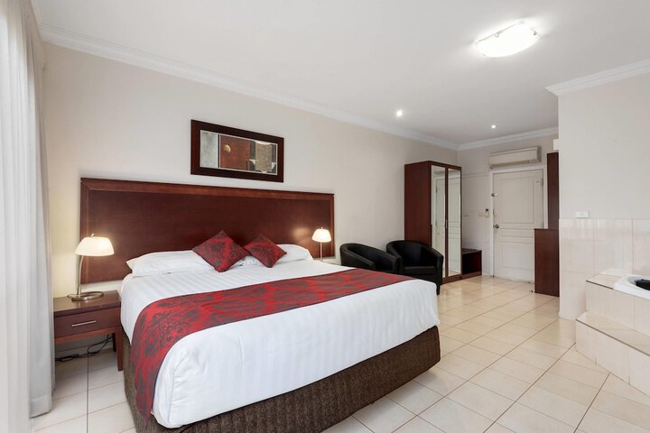 Room 46 of 121