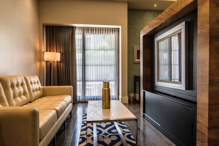 Room 21 of 59
