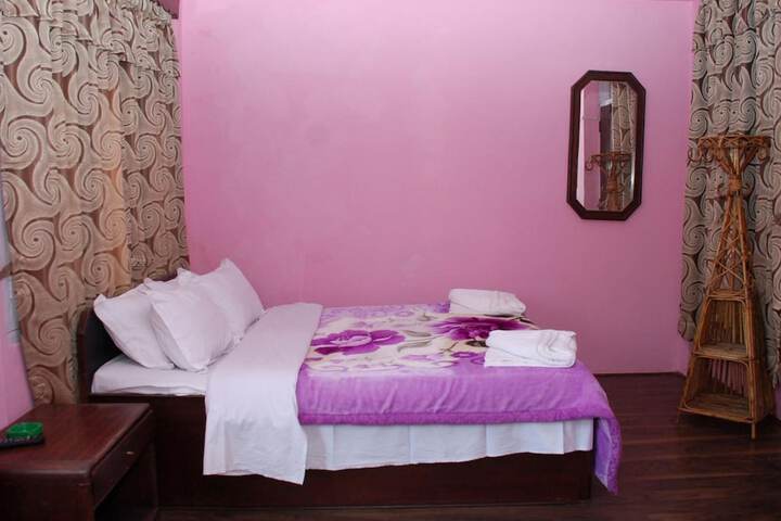 Room 19 of 41