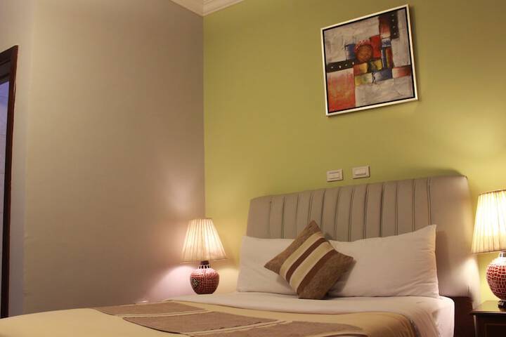 Room 22 of 96