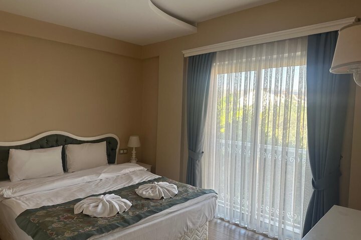 Room 12 of 49