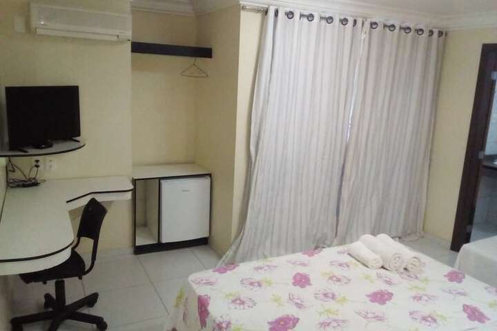 Room 10 of 21