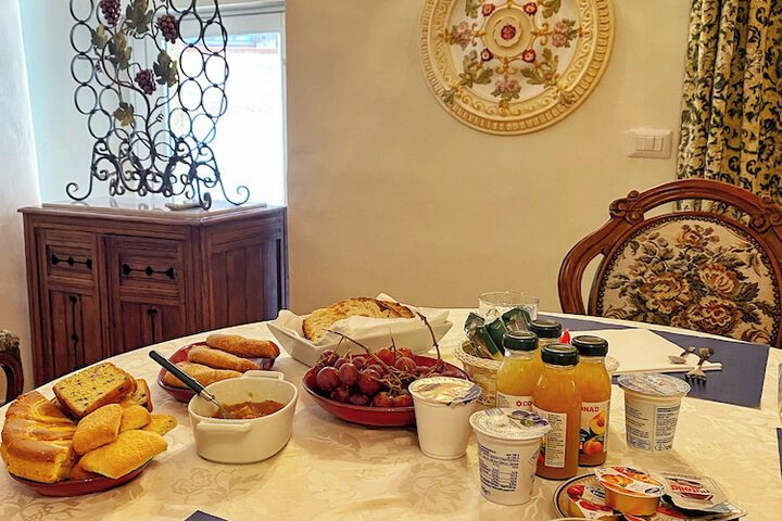 Breakfast/Coffee Service 36 of 39