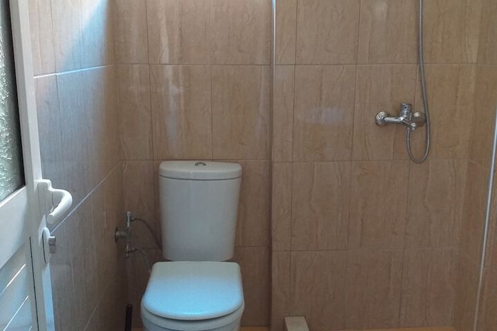 Room 46 of 59