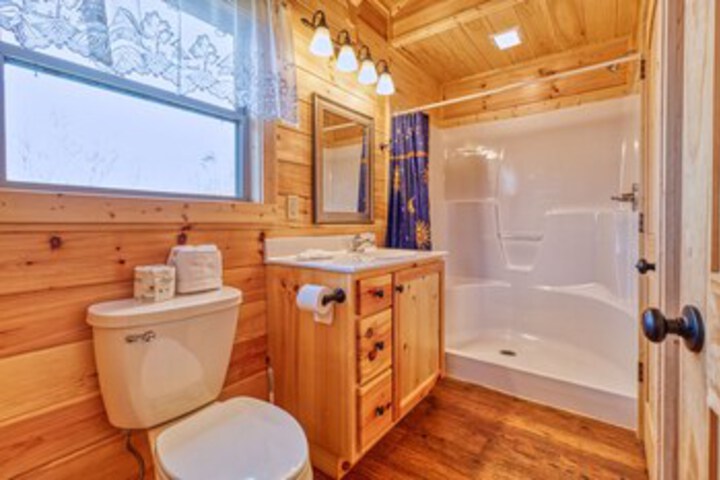 Room 5 of 26