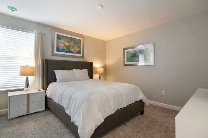 Room 7 of 21