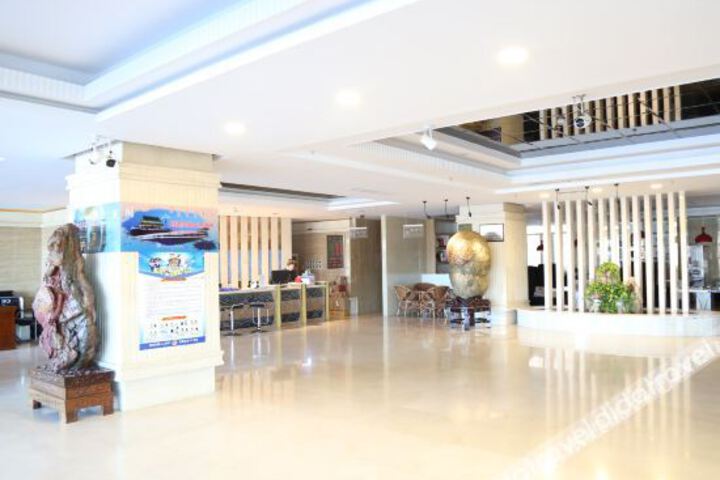 Hotel Interior 16 of 27