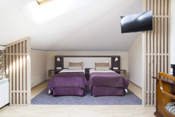 Room 14 of 109