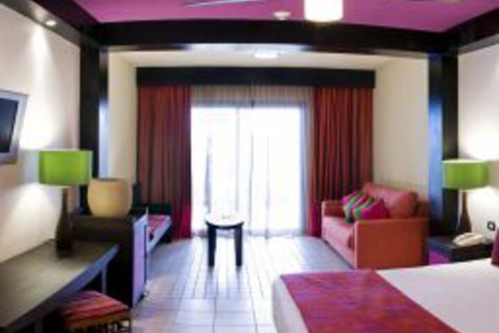 Photo of Ocean Turquesa by H10 All Inclusive