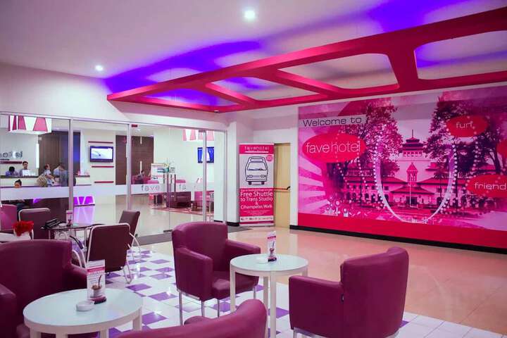 Guest Lobby