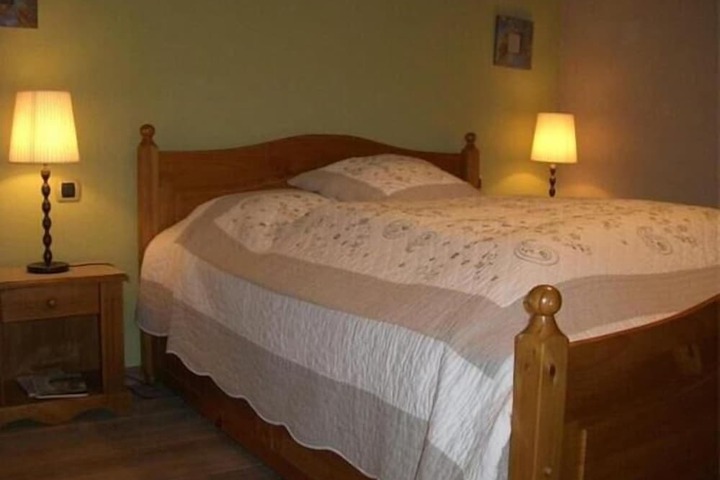 Room 3 of 29