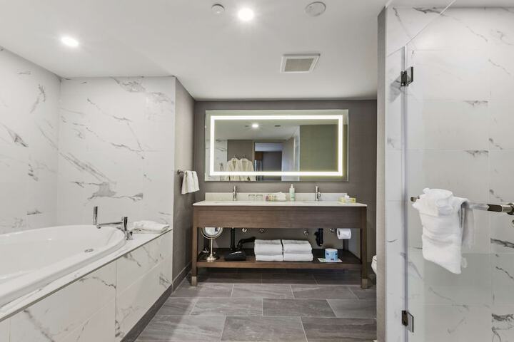 Bathroom Interior Photo