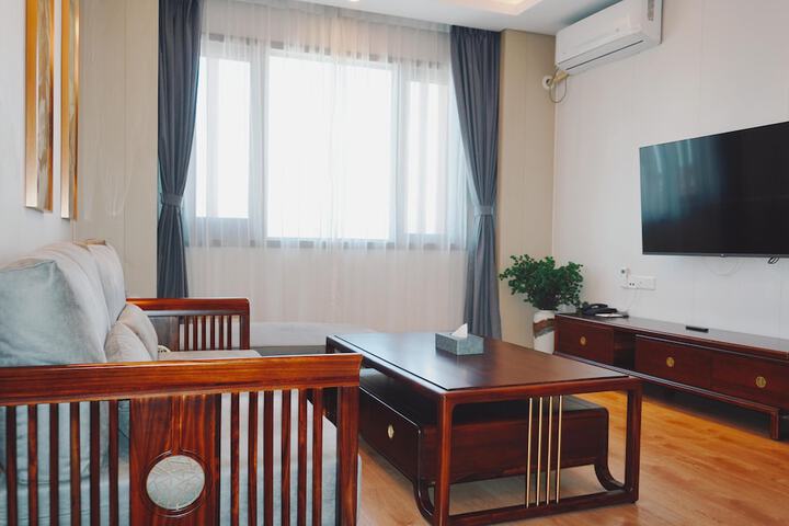 Room 10 of 89