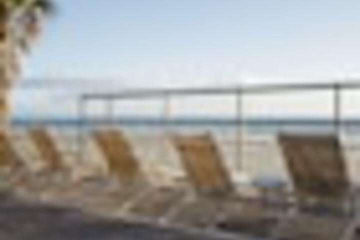 Sundeck