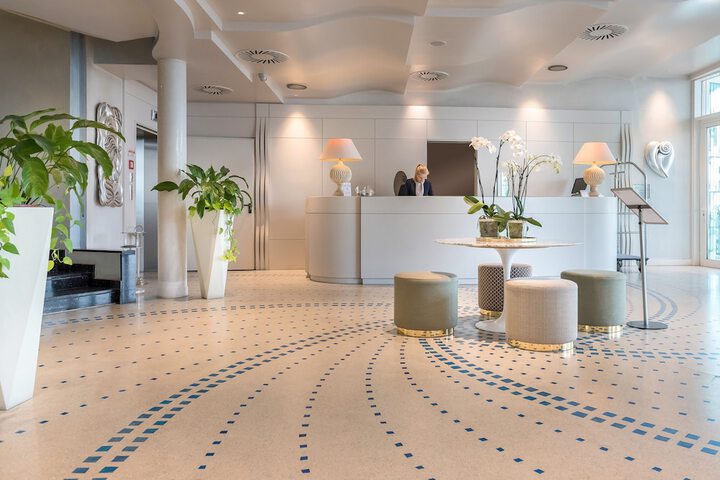 Hotel Interior 5 of 103