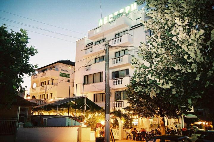 Hotel Levteri