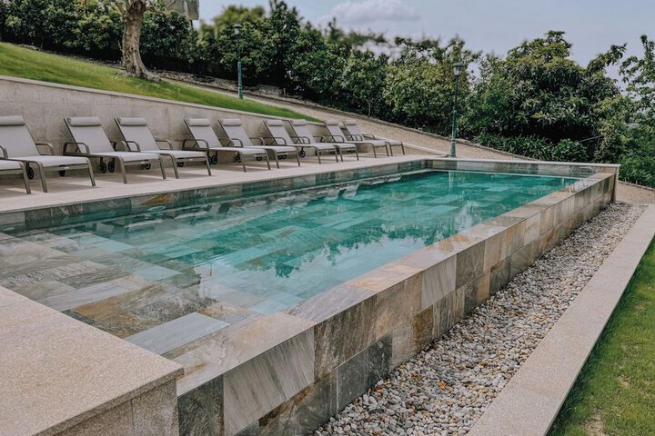 Pool 57 of 103