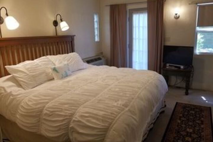 Room 27 of 55