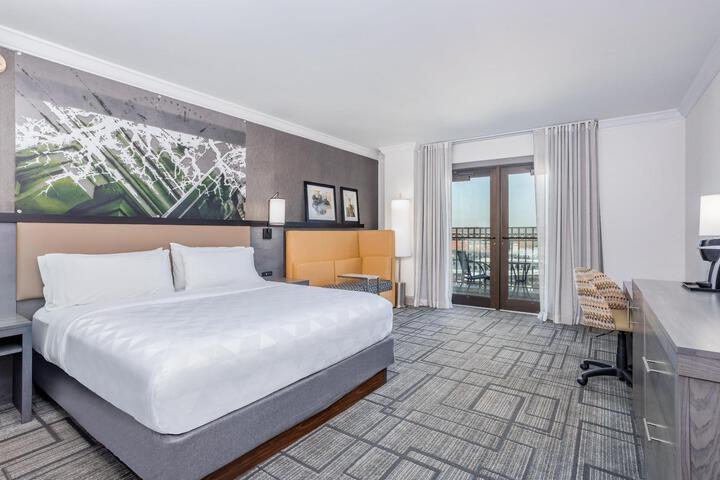 Standard | King Bed (19 of 29)