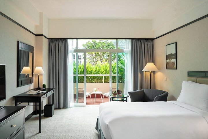 Room 33 of 121