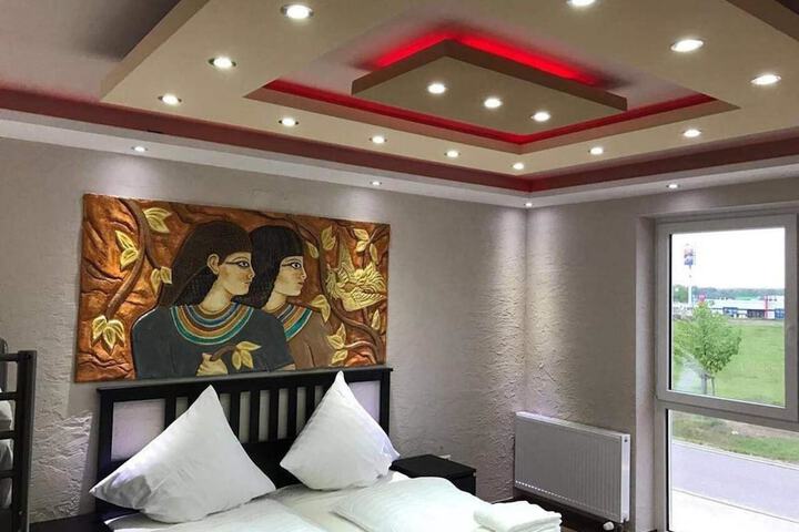 Room 14 of 55