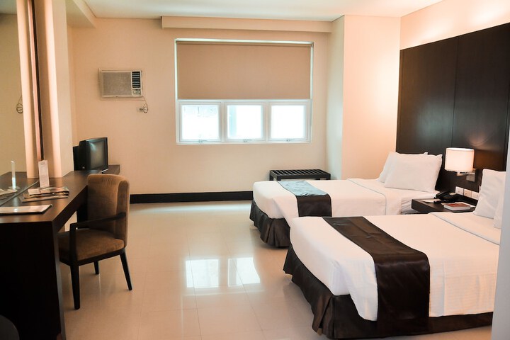 Room 28 of 105