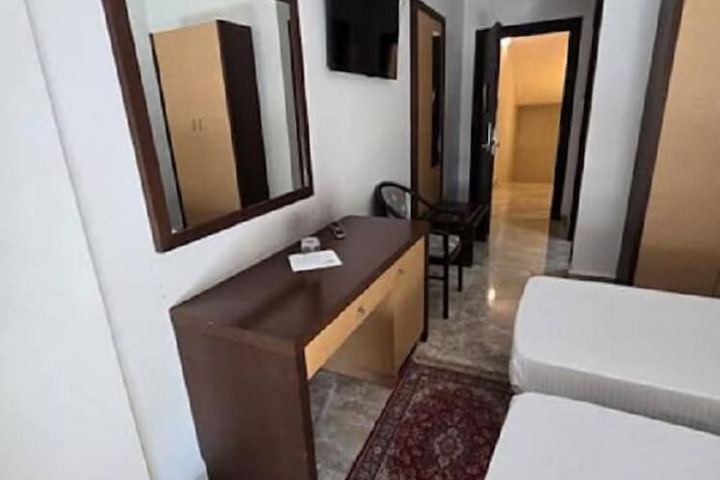 Room 19 of 31