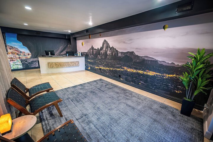 Guest Lobby