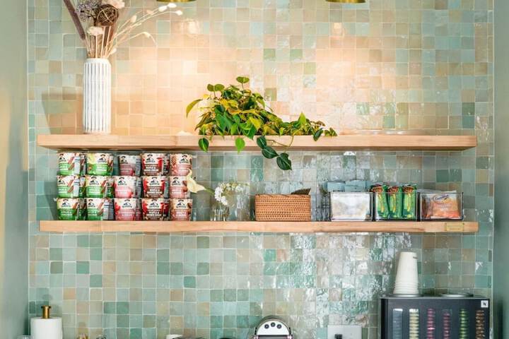 Breakfast/Coffee Service 270 of 292