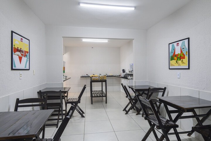 Dining 60 of 73