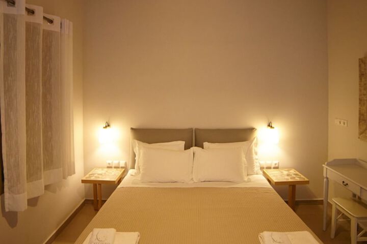 Room 20 of 259