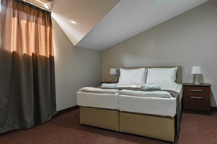 Room 12 of 55
