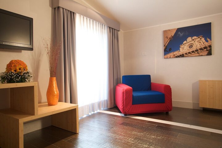 Room 15 of 69