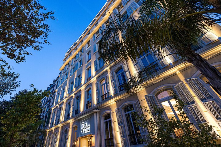 Hotel 59 of 61