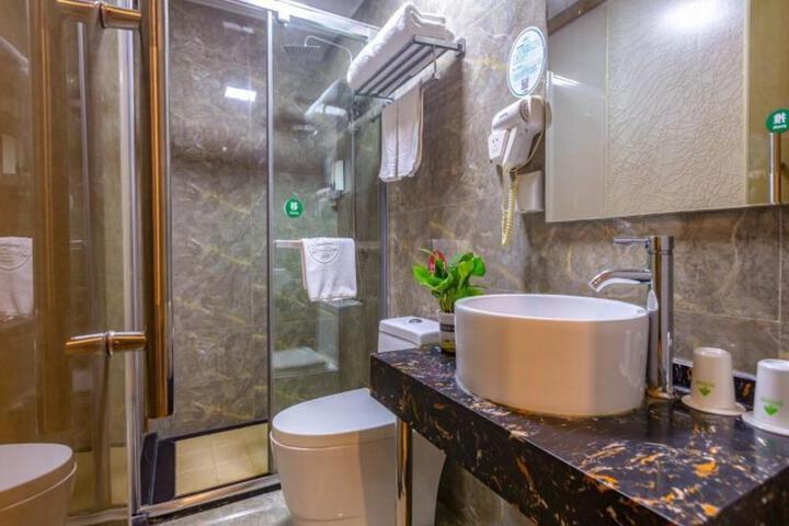 GreenTree Alliance Hotel (Shanghai Fudan University Handan Road)