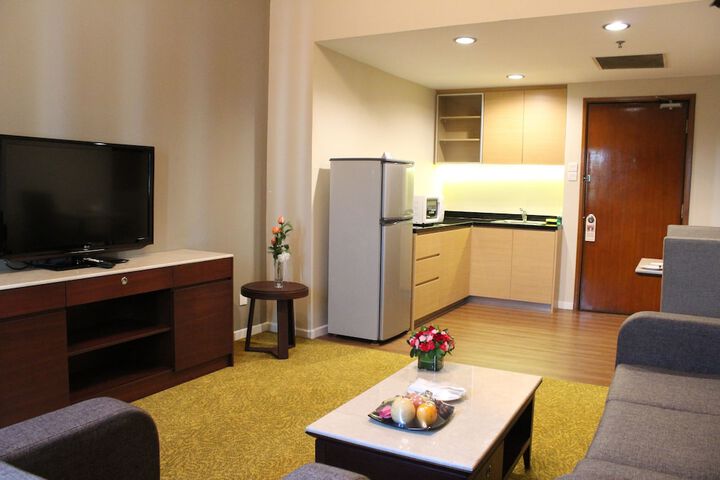 Room 15 of 68