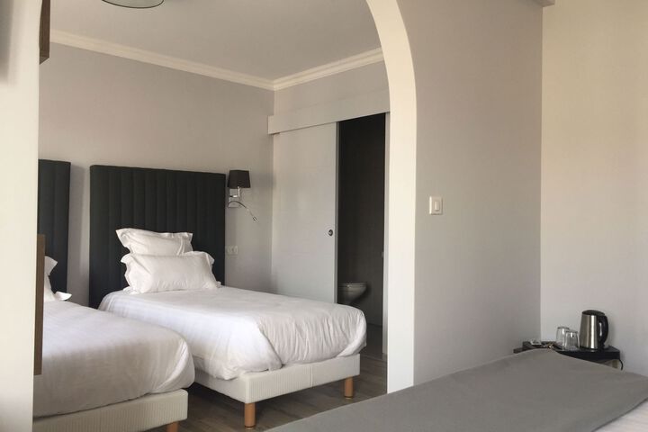 Room 47 of 61