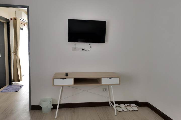 Room 12 of 43