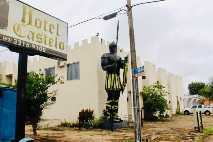 Hotel 32 of 34