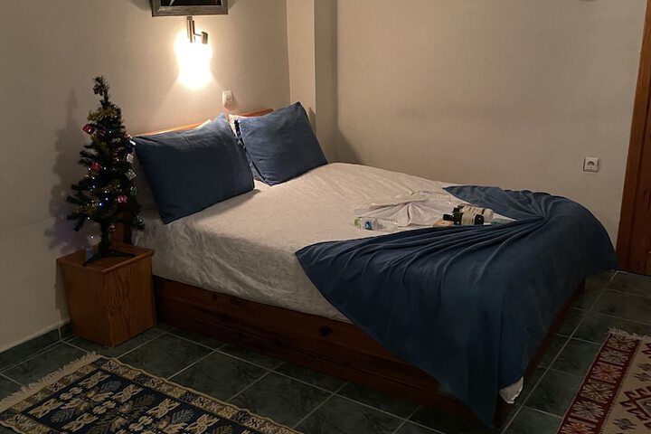 Room 6 of 21