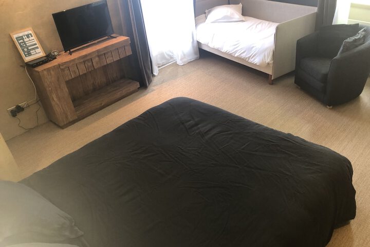 Room 16 of 21