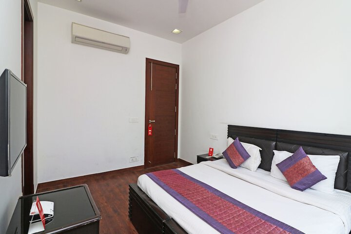 Room 22 of 28