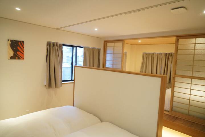 Room 70 of 149